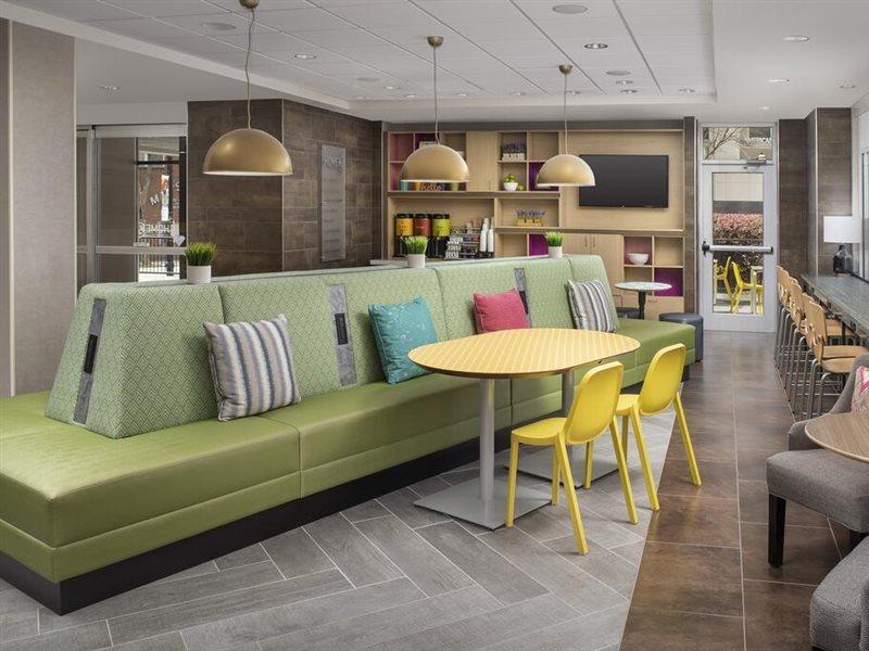 Home2 Suites By Hilton Atlanta Midtown Екстер'єр фото