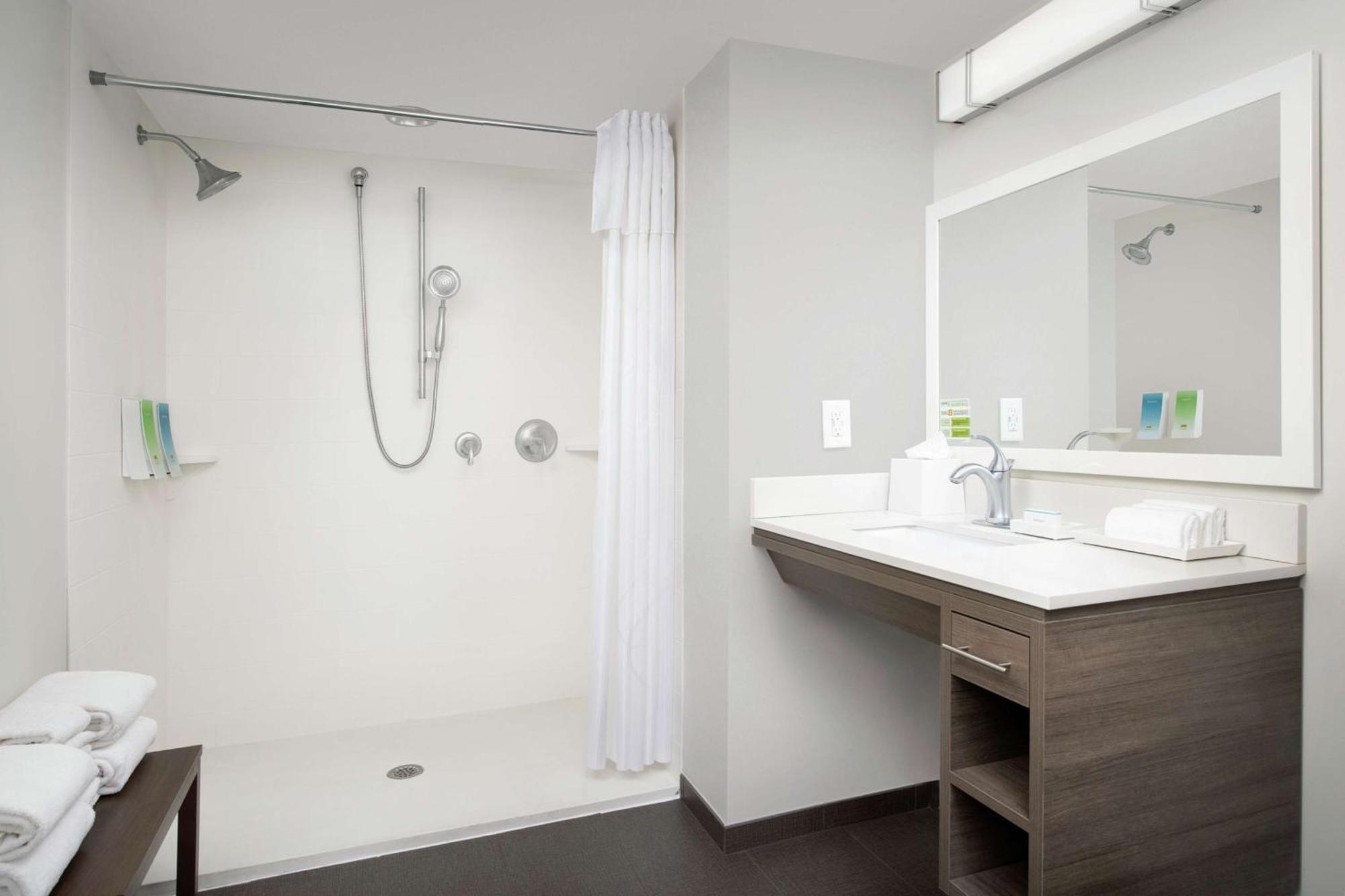 Home2 Suites By Hilton Atlanta Midtown Екстер'єр фото